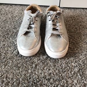 metallic silver shoes